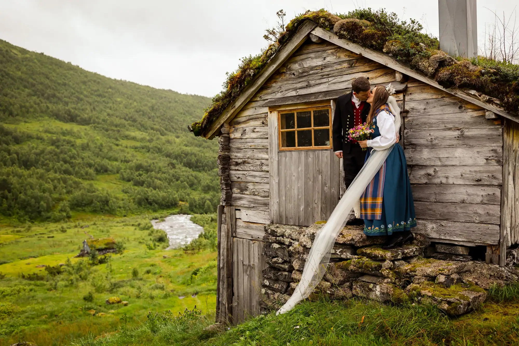 Øyeblikk fra en bryllupsdag, fotografert av Marte Bjørgum